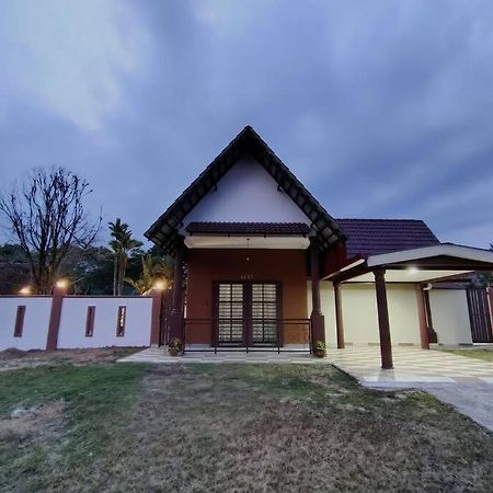 Auro-Villa 1237 With Private Zen Pool ألور غاجا المظهر الخارجي الصورة